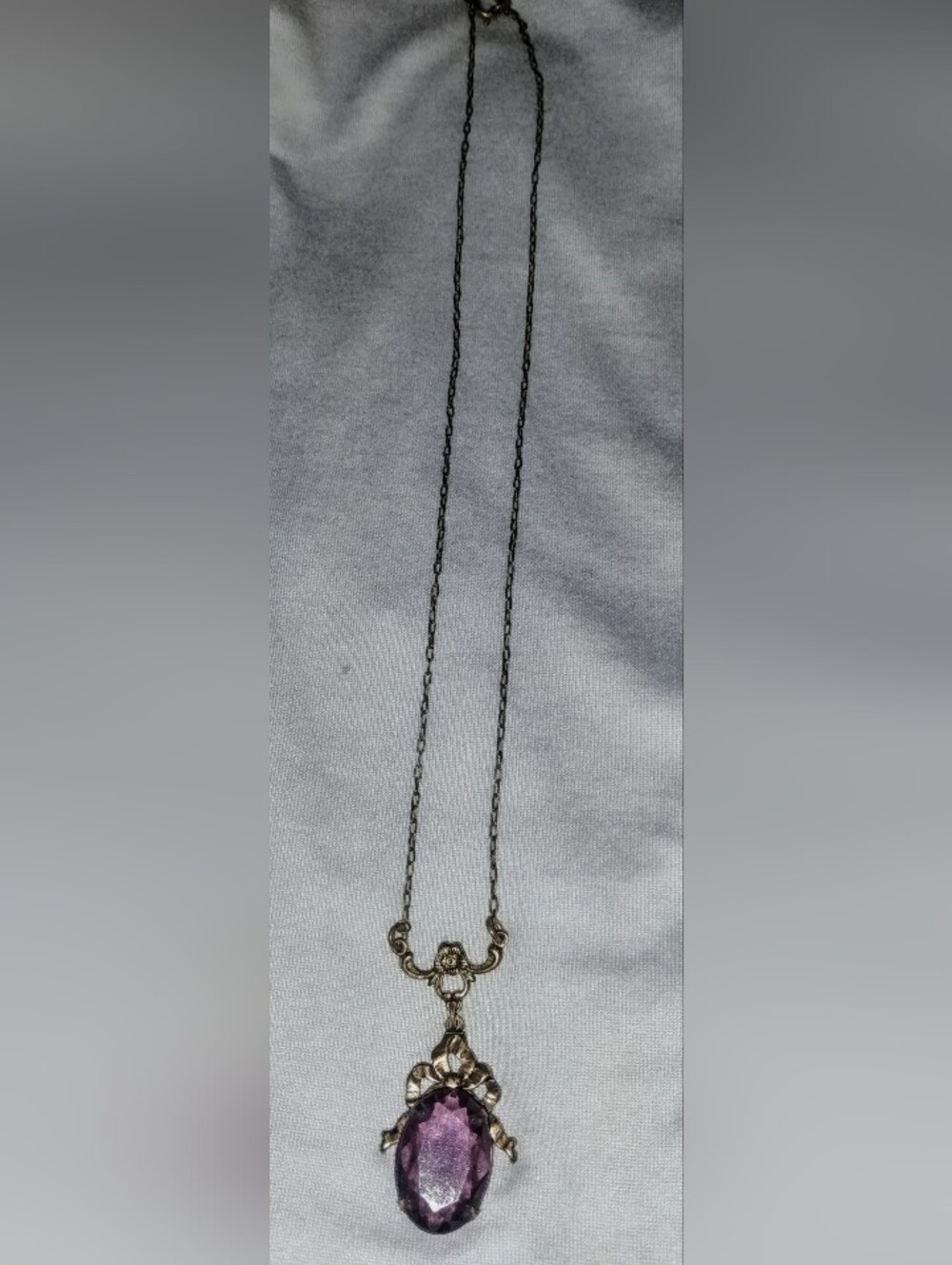 Vintage Art Deco Czech Style Amethyst Glass Lavalier Necklace Brass Bow Pendant - Picture 2 of 3
